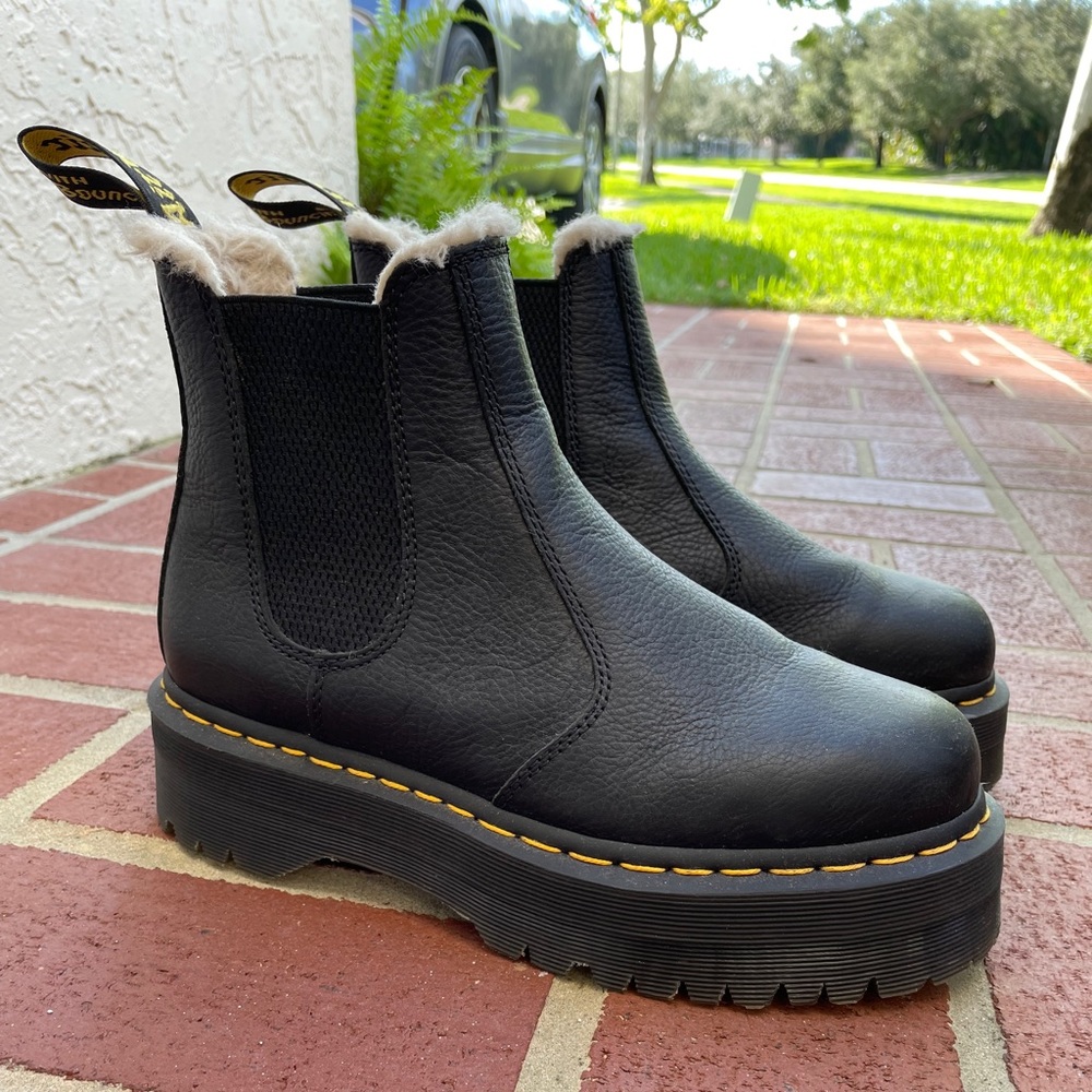 Dr.Martens Platform Faux-Fur Lined Boots